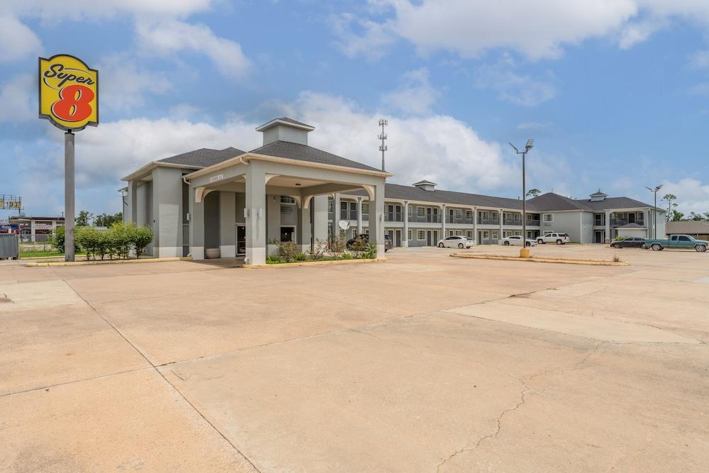 Super 8 By Wyndham Lake Charles Northeast Buitenkant foto